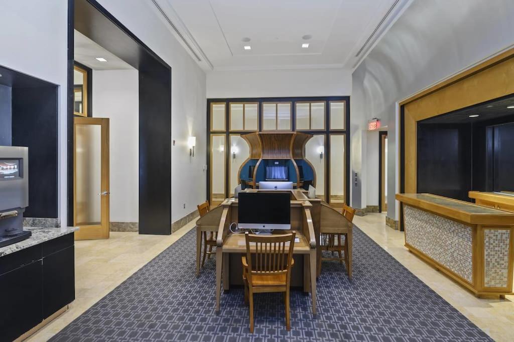 Upscale Comfort Next To Metro And Dining 阿林顿 外观 照片